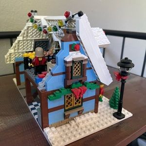 Lego creator expert winter village cottage